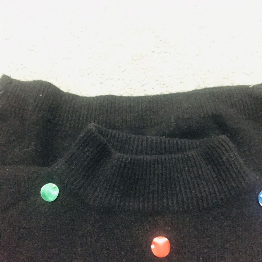 Sweater - Picture 3 of 7